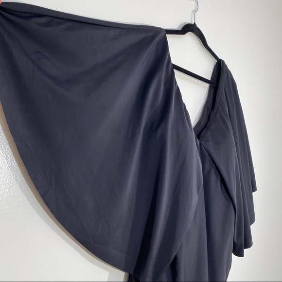 Raisins Curve Black Stingray Plus One Piece Swimsuit 22W - Picture 5 of 15